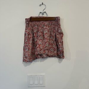 Chic Floral Mini Skirt in Pink